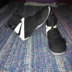 Nike LeBron Soldier 10 size 15
